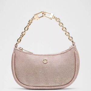 Lululemon nano shoulder bag